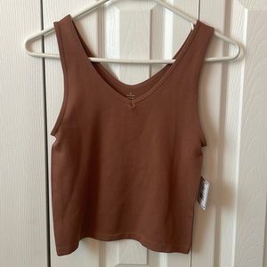 brown tank top
